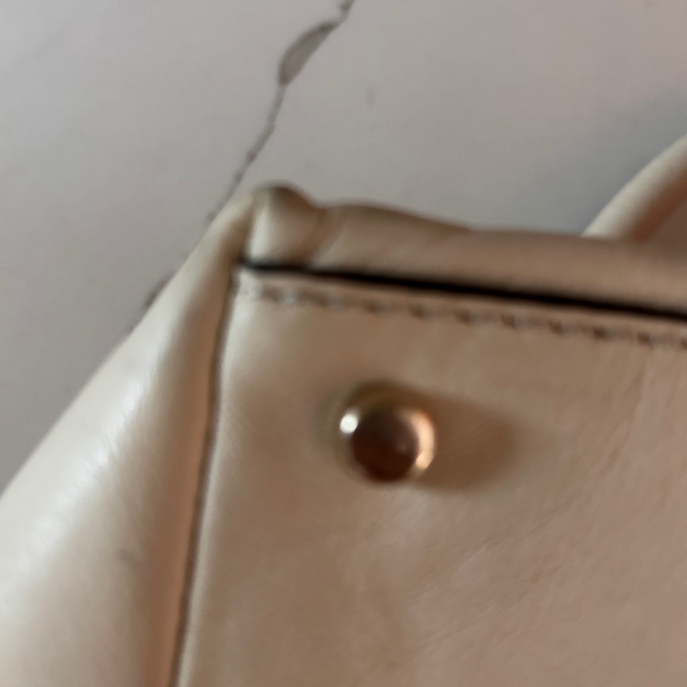 USED Kate Spade Cream Leather Shoulder Bag with Top Handles - Picture 6 of 16
